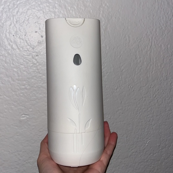 Airwick Pure 24/7 air freshener - Picture 2 of 3